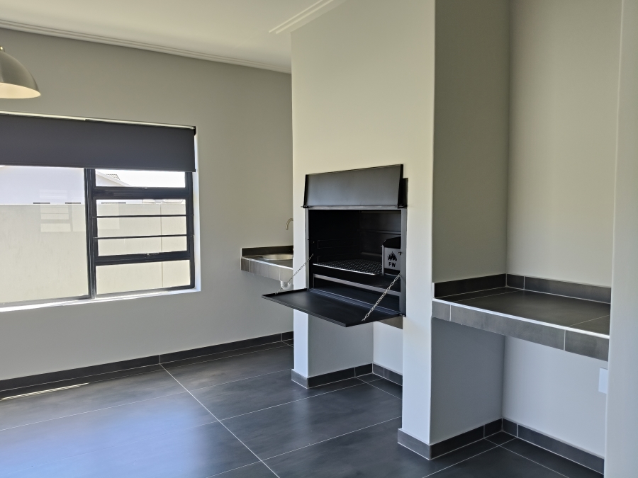 3 Bedroom Property for Sale in Fountains Estate Eastern Cape